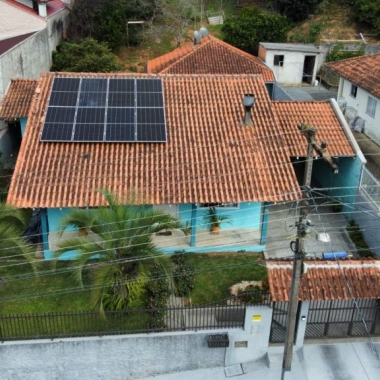 Andrea Cristina Waltrick Hermes